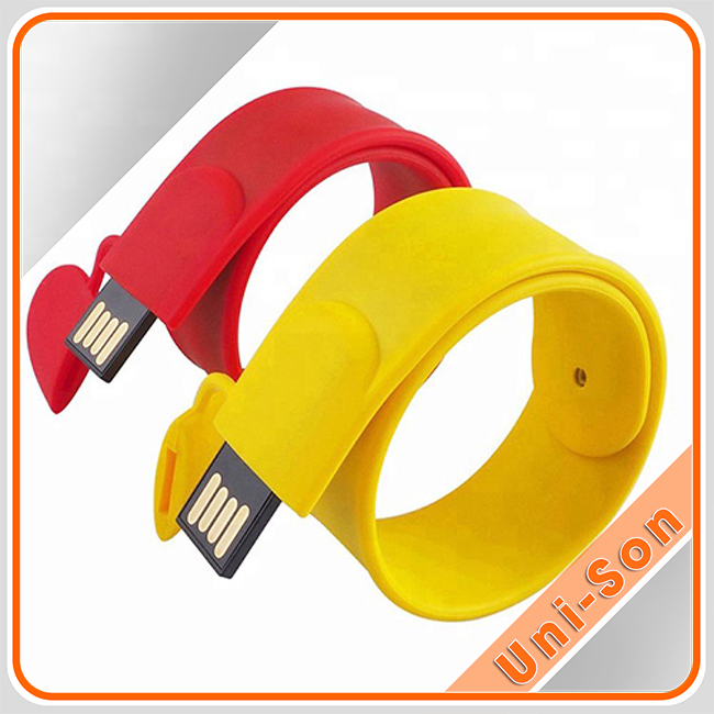 Mẫu usb vòng đeo tay giá tốt in ấn tên, logo doanh nghiệp